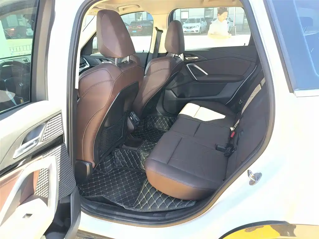 BMW X1 2023 sDrive20Li X Design Package фото 11