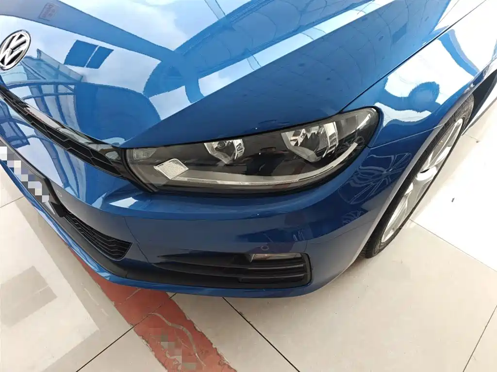 Volkswagen Scirocco 2015 1.4TSI Trend Edition фото 24