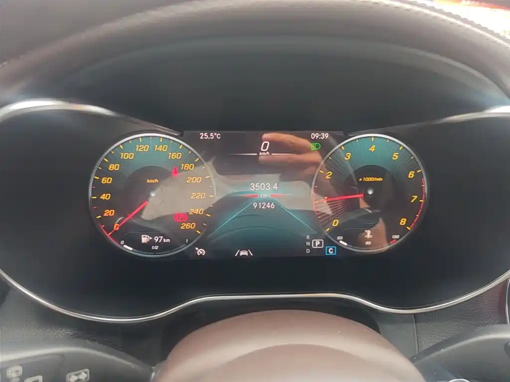 Mercedes-Benz GLC 2020 Facelift GLC 300 L 4MATIC Dynamic фото 12