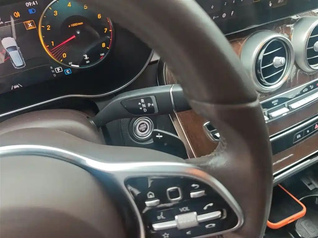 Mercedes-Benz GLC 2020 Facelift GLC 300 L 4MATIC Dynamic фото 14