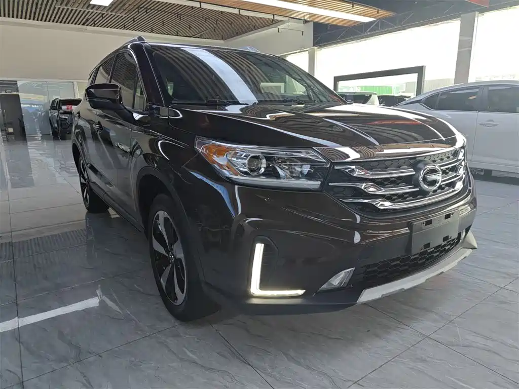 GAC Trumpchi Trumpchi GS4 2018 235T Automatic 2WD Luxury Smart Connect фото 4