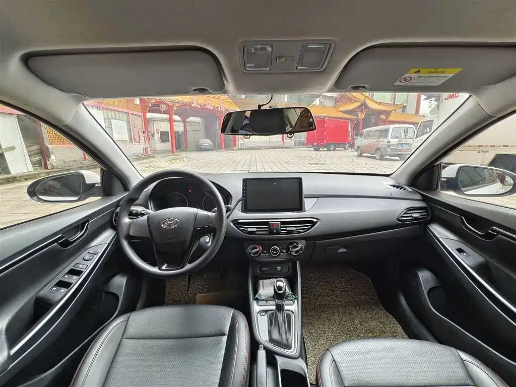 Hyundai Elantra 2020 1.6L Auto GL Pleasing Edition фото 23