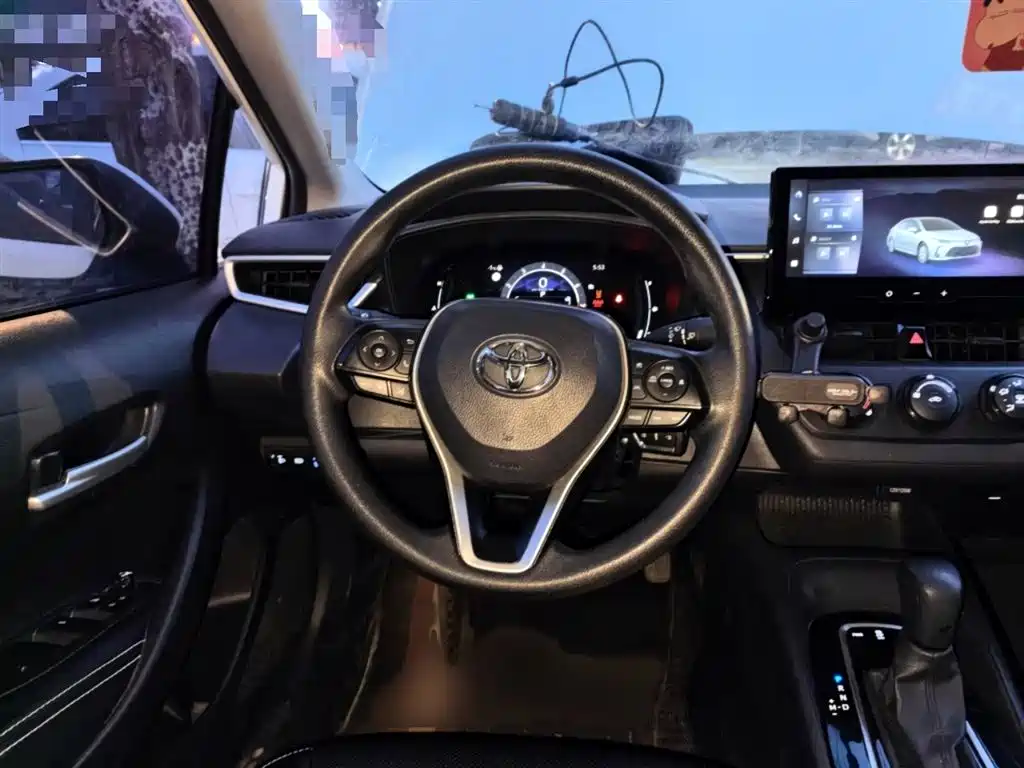 Toyota Corolla 2023 1.5L Pioneer Edition фото 3