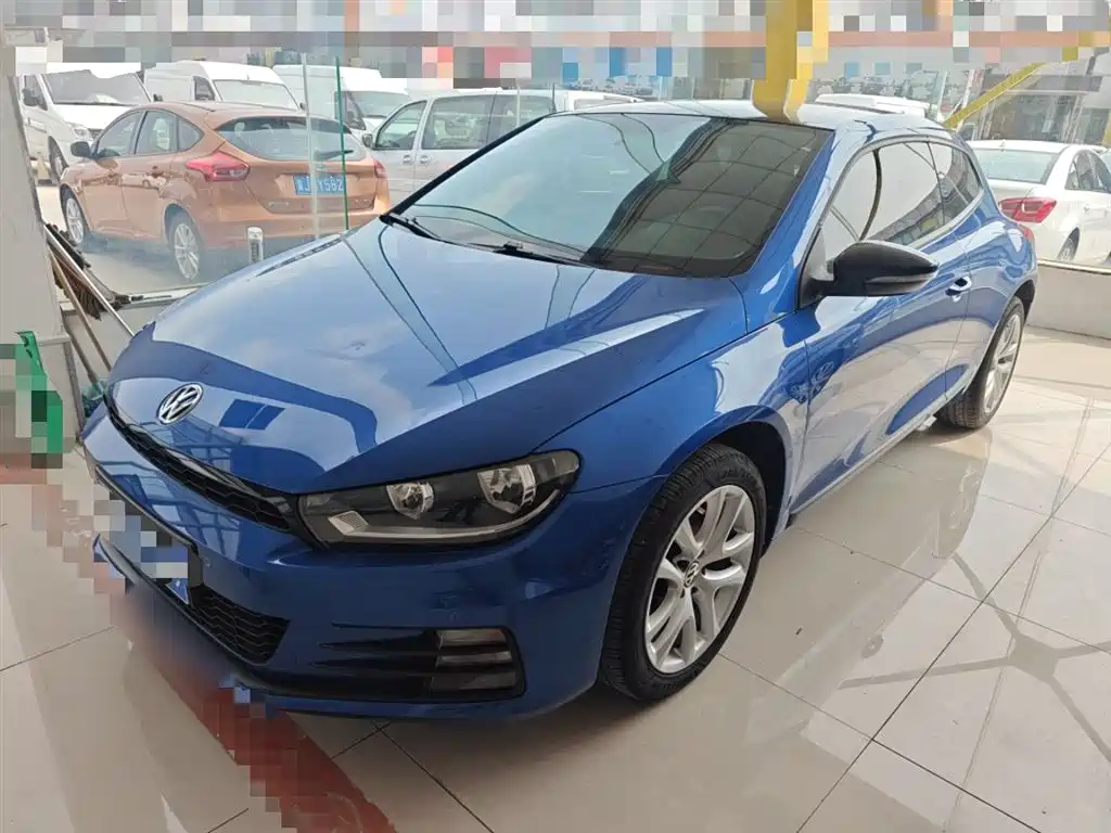 Volkswagen Scirocco 2015 1.4TSI Trend Edition фото 2