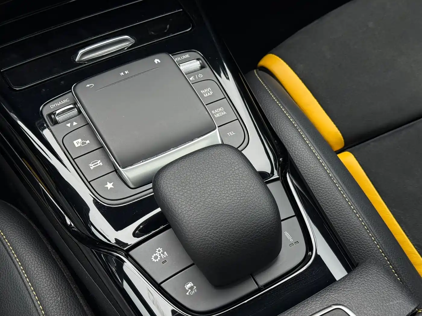 MERCEDES-BENZ CLA AMG