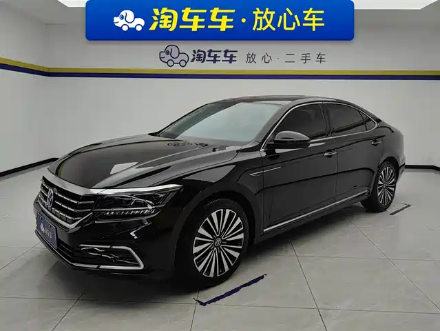  Volkswagen Passat 2021 Model 330TSI Luxury Edition