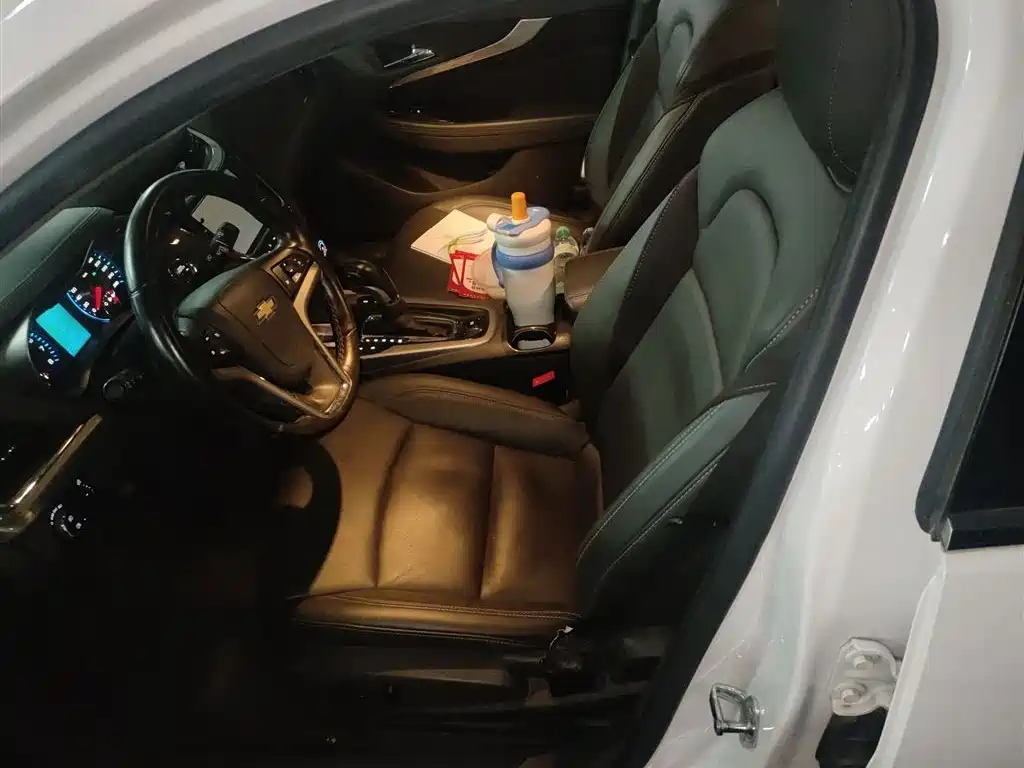 Chevrolet Malibu 2018 530T Automatic Luxury Edition фото 14