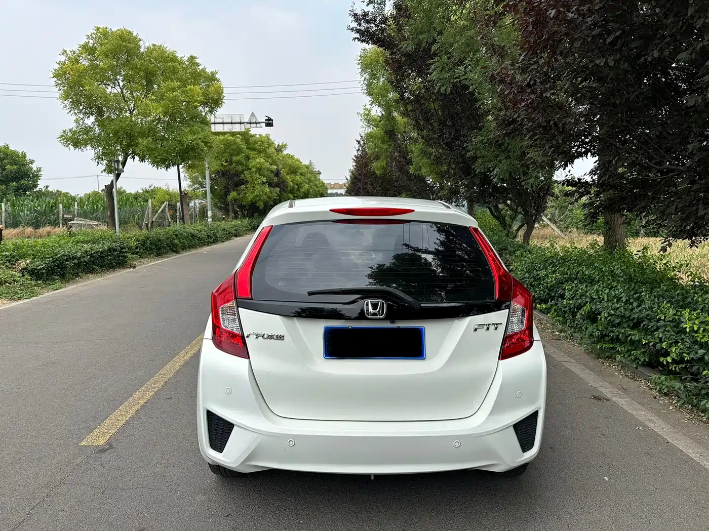 Фото 3 - Honda Fit