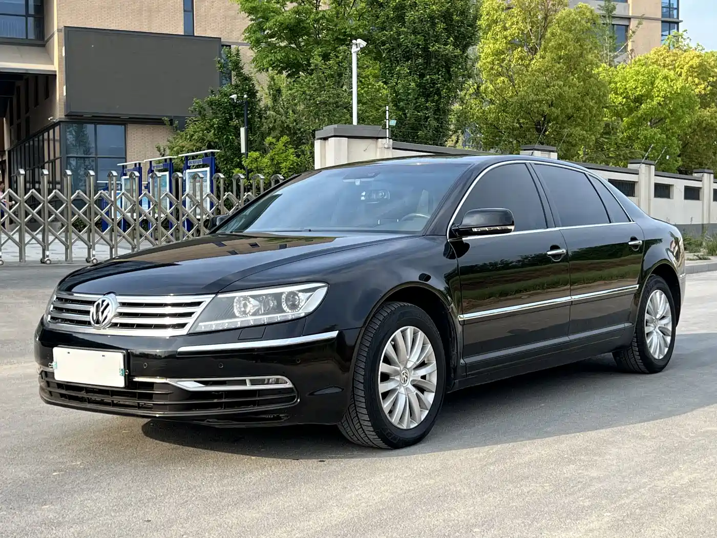 Volkswagen Phaeton 2012 3.0L Business