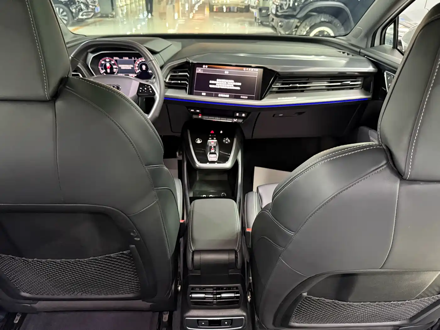 Audi Q4 e-tron 2023 40 e-tron Pioneer Edition фото 18