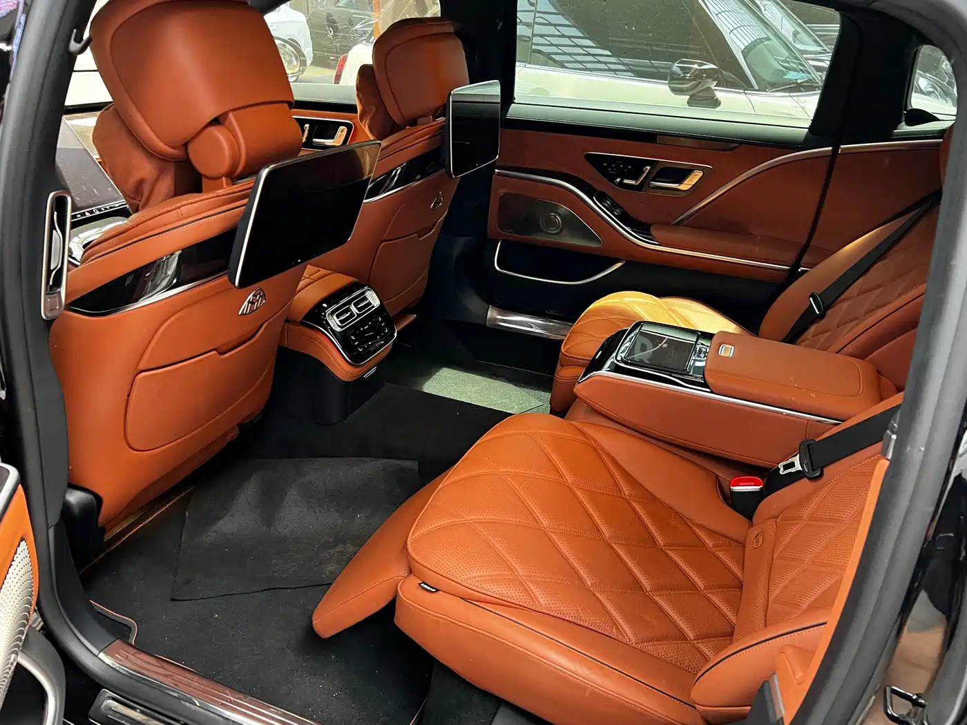 Mercedes-Benz Maybach S-Class 2024 S 480 4MATIC фото 15
