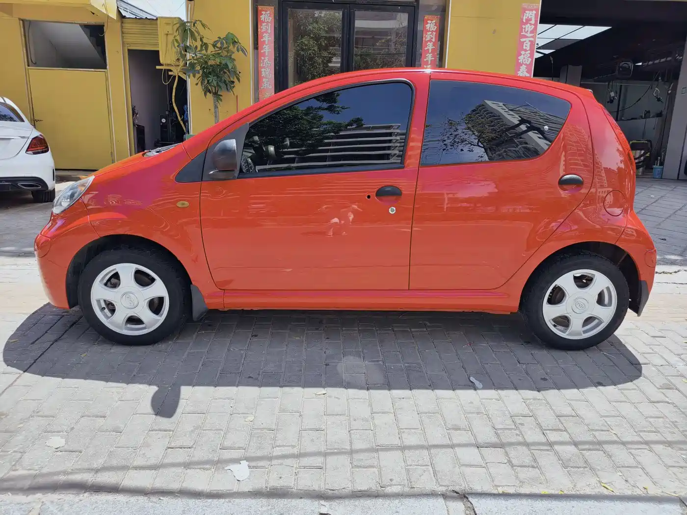 BYD F0 2014 2013 1.0L AMT Joy Edition