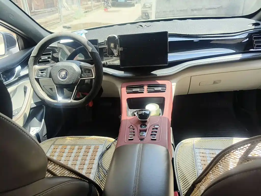Photo 11 - BYD Qin PLUS