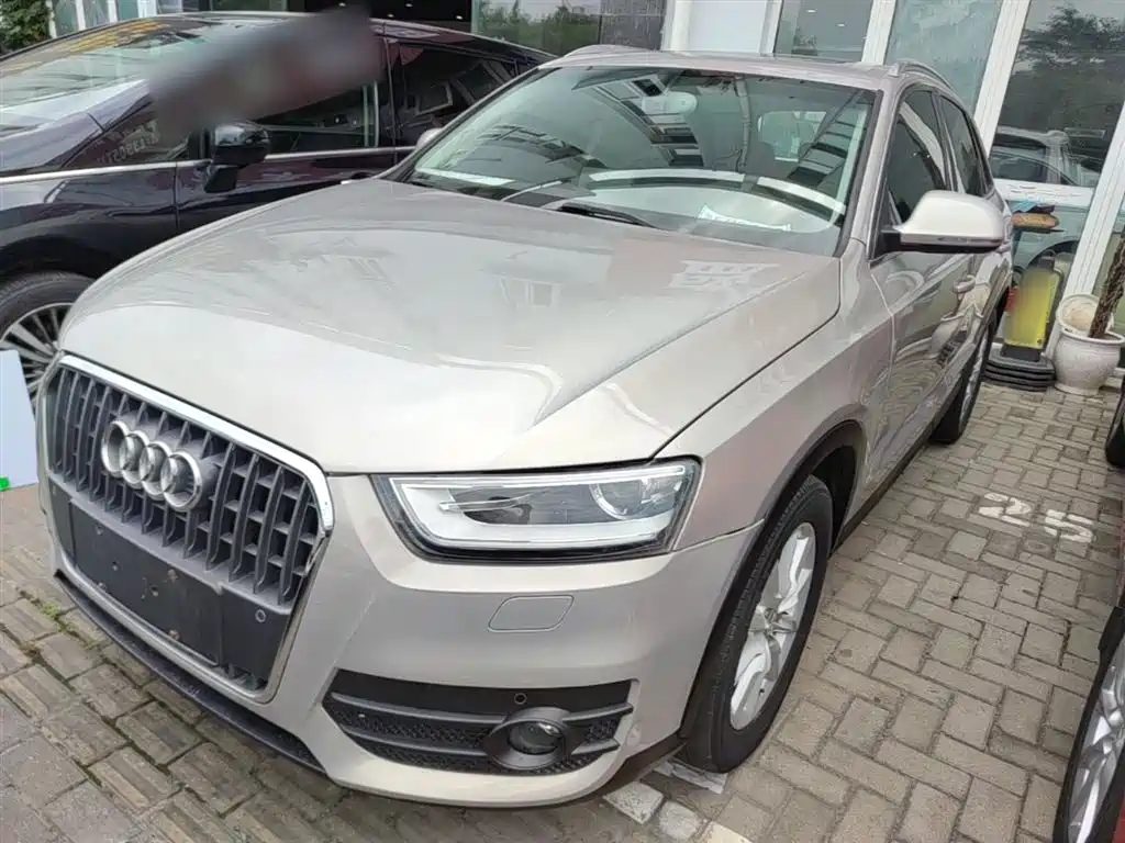 Audi Q3 2015 35 TFSI Progressive