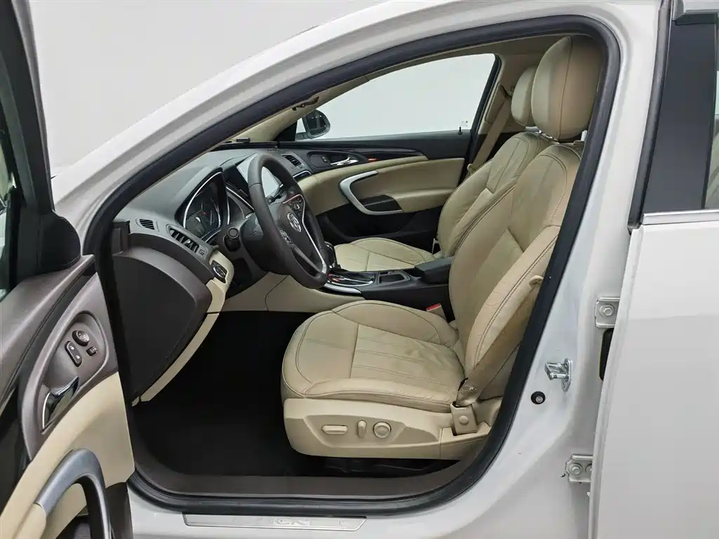 Buick Regal 2014 2.0L Elite Fashion Type фото 10