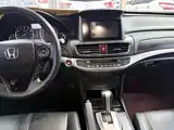 صورة 14 - Honda Crosstour