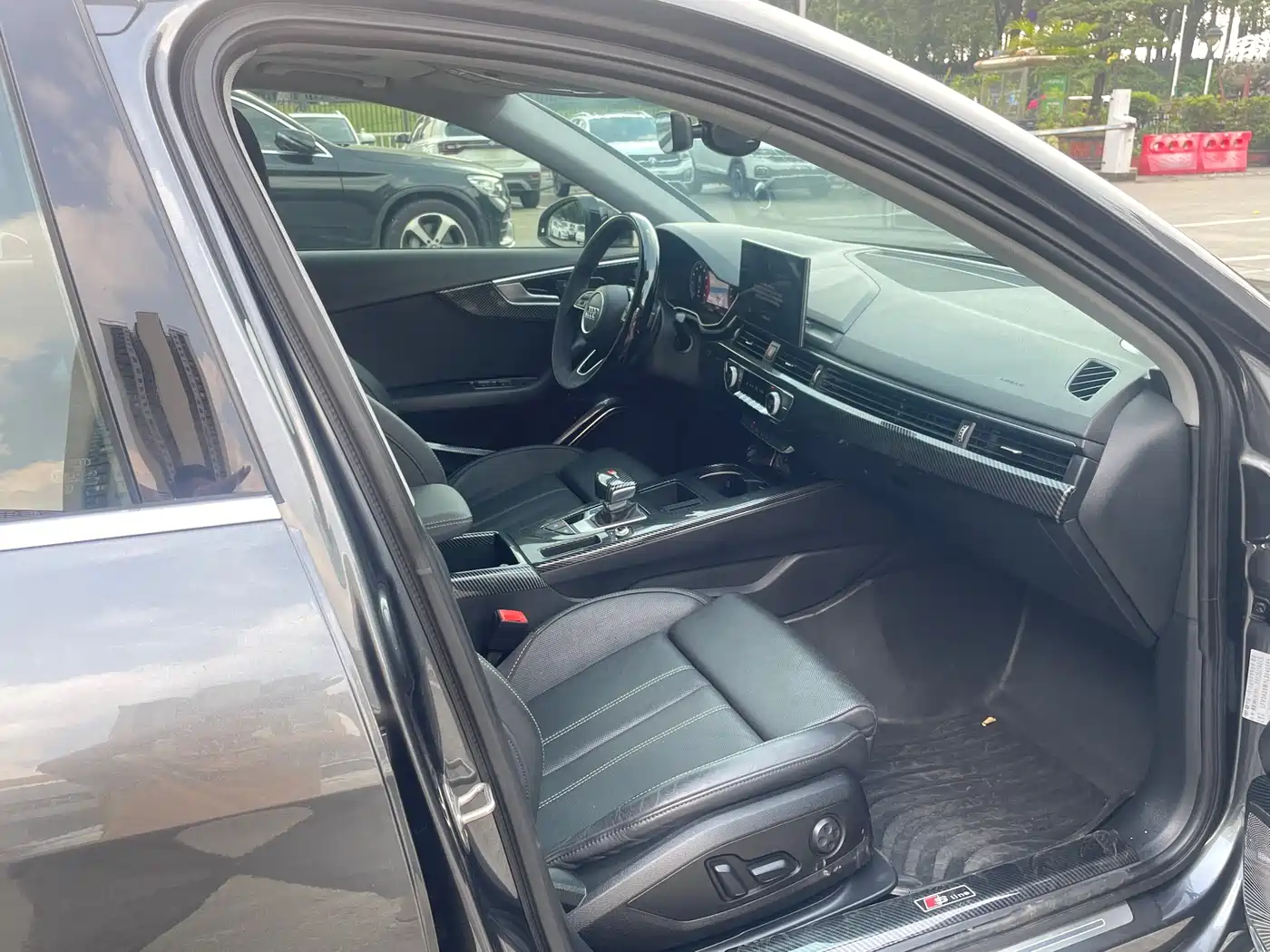Audi A4L 2020 40 TFSI Fashion Dynamic Edition фото 14