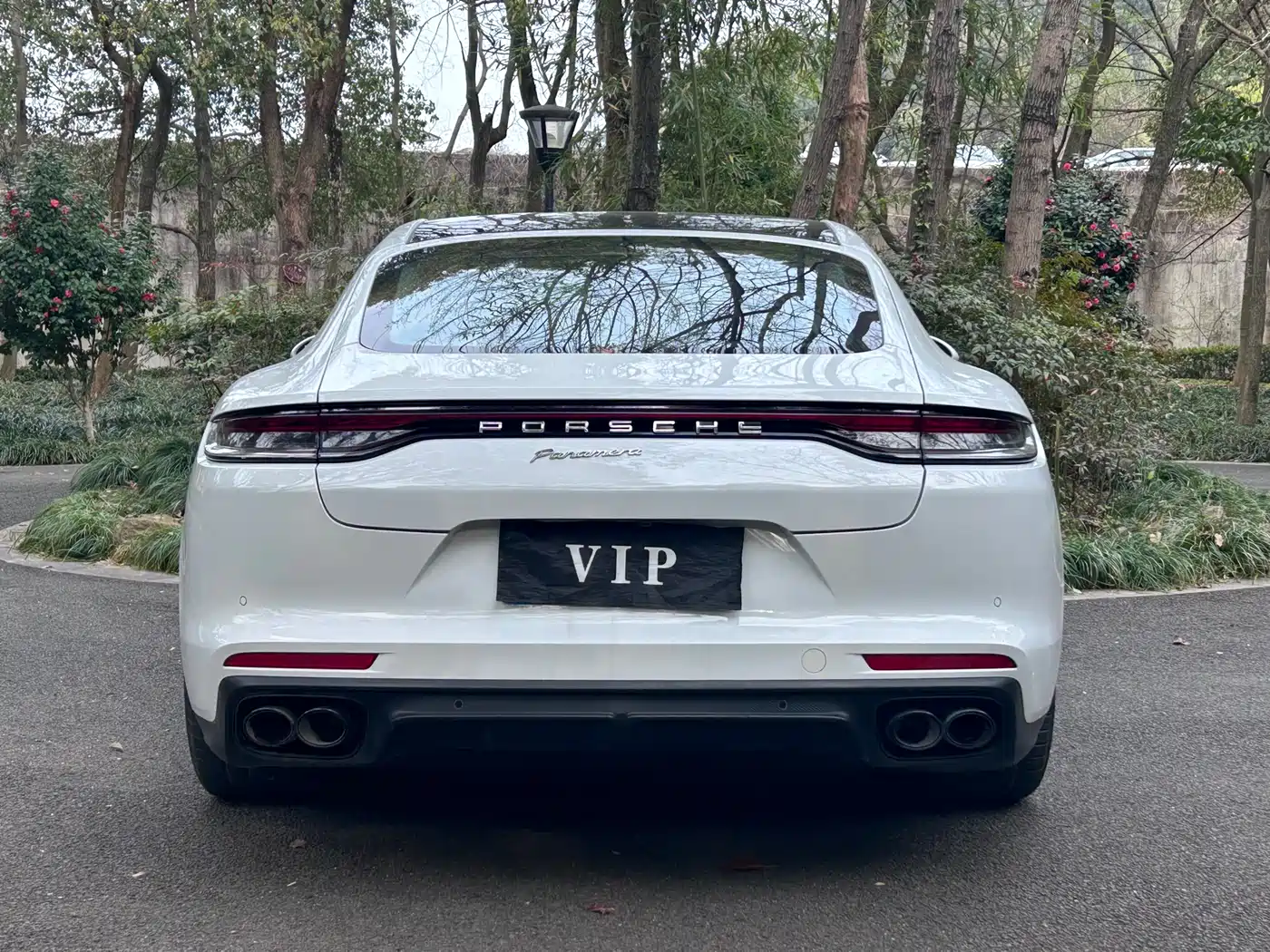PORSCHE PANAMERA