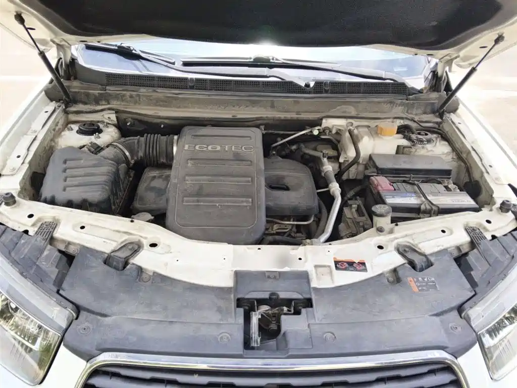 Chevrolet Captiva 2015 2.4L AWD Flagship 7-Seater фото 11