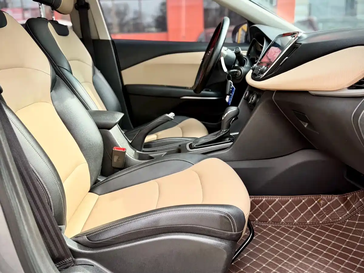 Chevrolet Monza 2022 320 Automatic Enjoyment Sunroof Edition фото 13