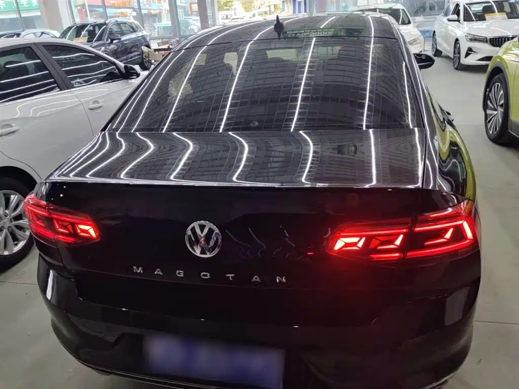Volkswagen Magotan 2020 280TSI DSG Comfort фото 4