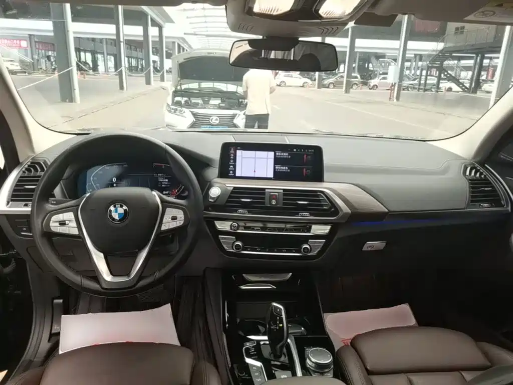 BMW X3 2021 xDrive28i Luxury Package фото 10