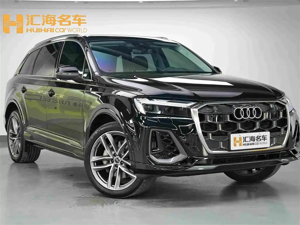 Audi Q7 2025 2025 55 TFSI quattro S line Sport