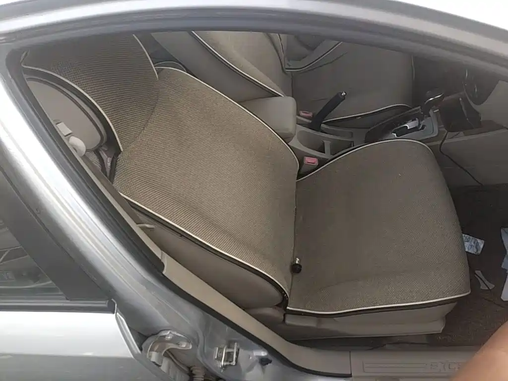 Фото 25 - Buick Excelle