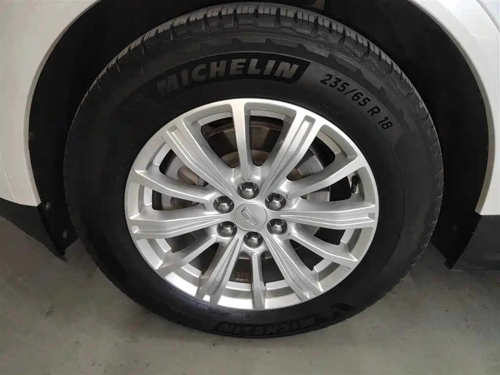 Cadillac XT5 2018 28E AWD Technology Model фото 20