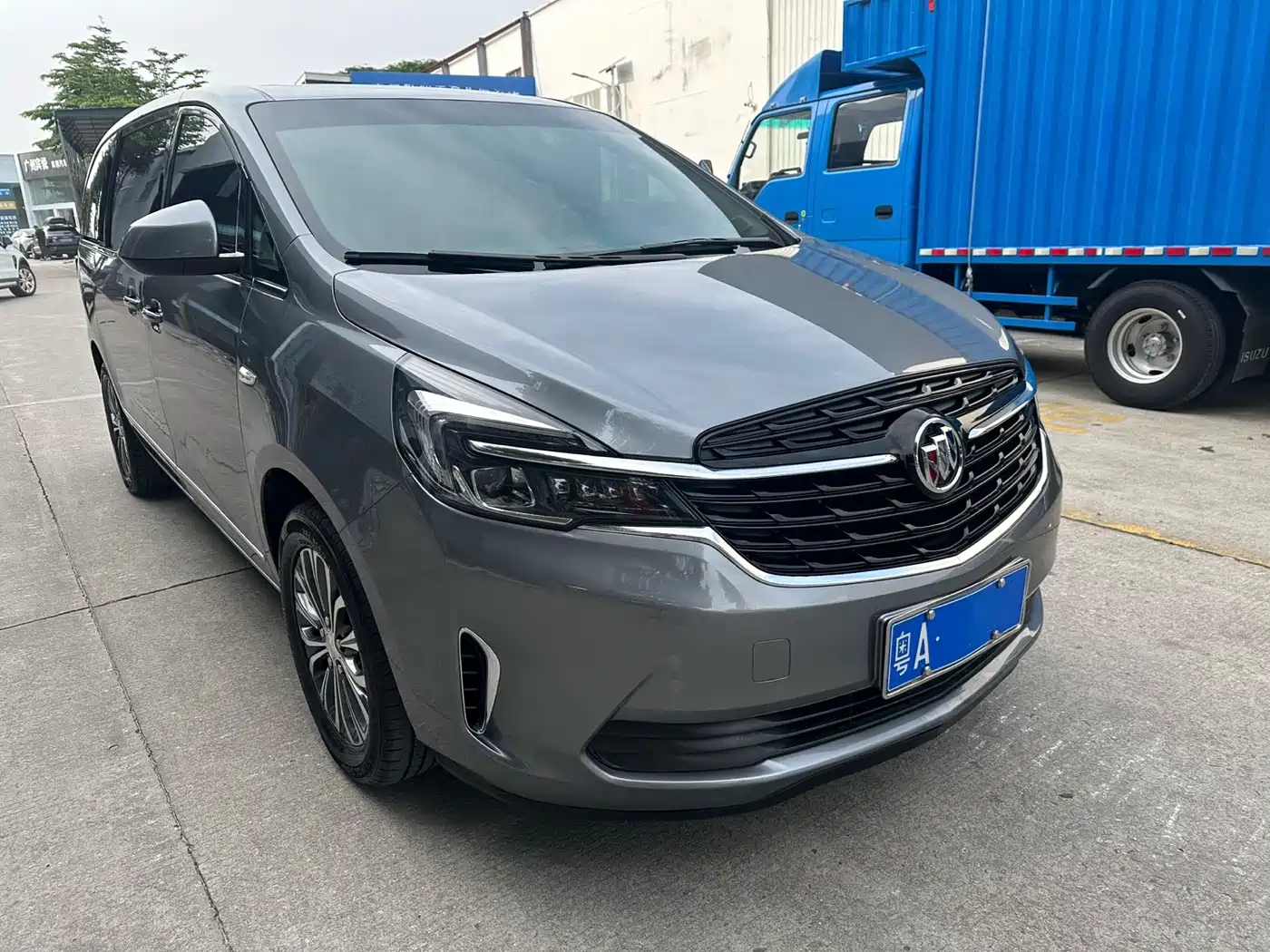 Buick GL8 2022 Land Business Class 652T Luxury фото 3