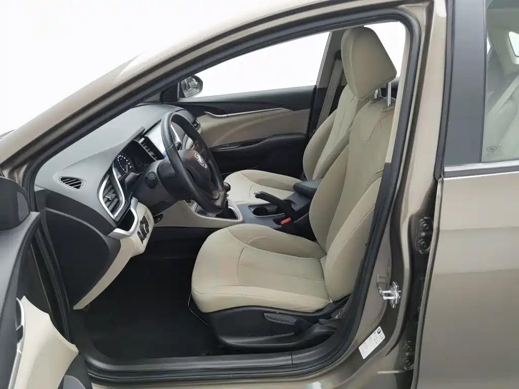 Photo 10 - Buick Excelle