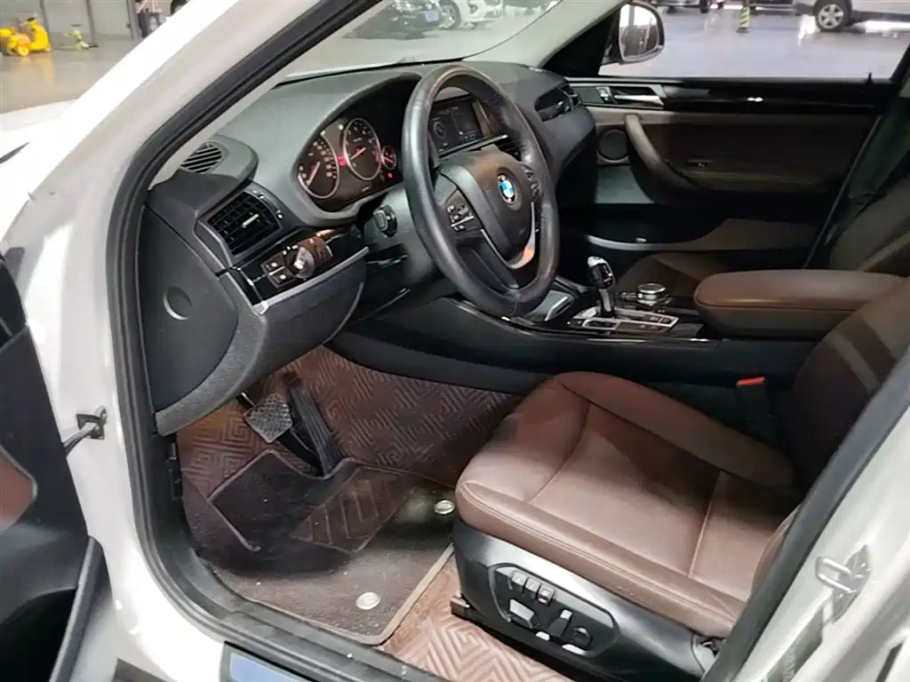 BMW X4 2014 xDrive20i X Design Package фото 16