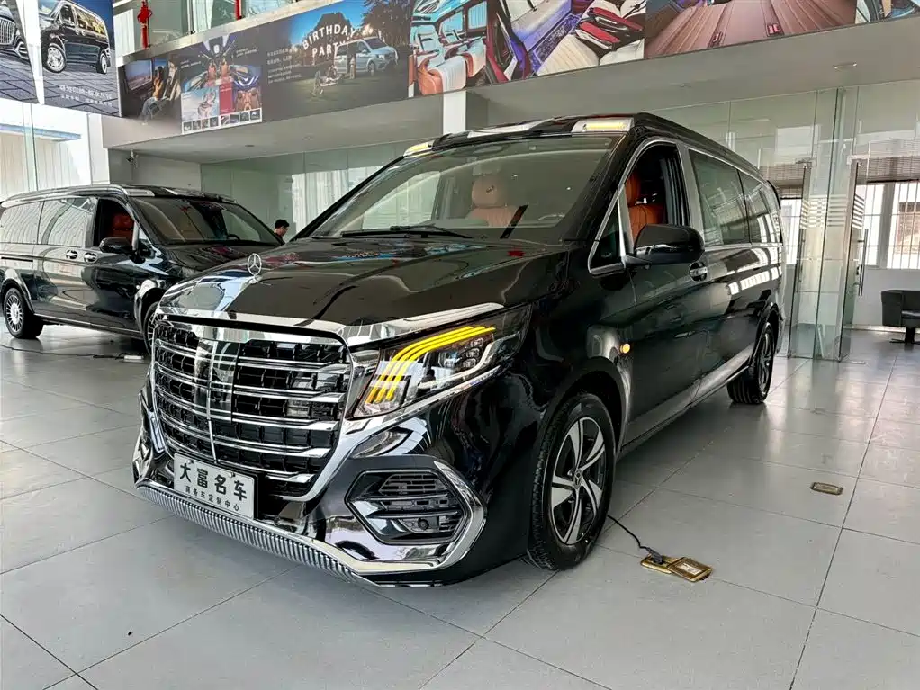 MERCEDES-BENZ VITO