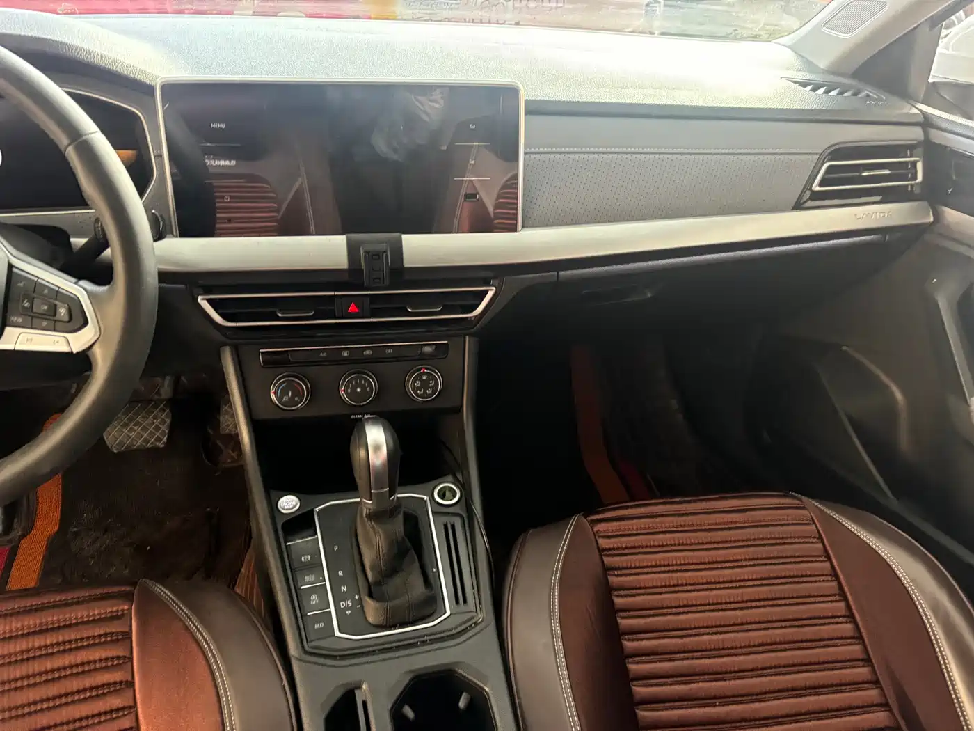 Volkswagen Lavida 2023 300TSI DSG Starlight Full Comfort Edition фото 9