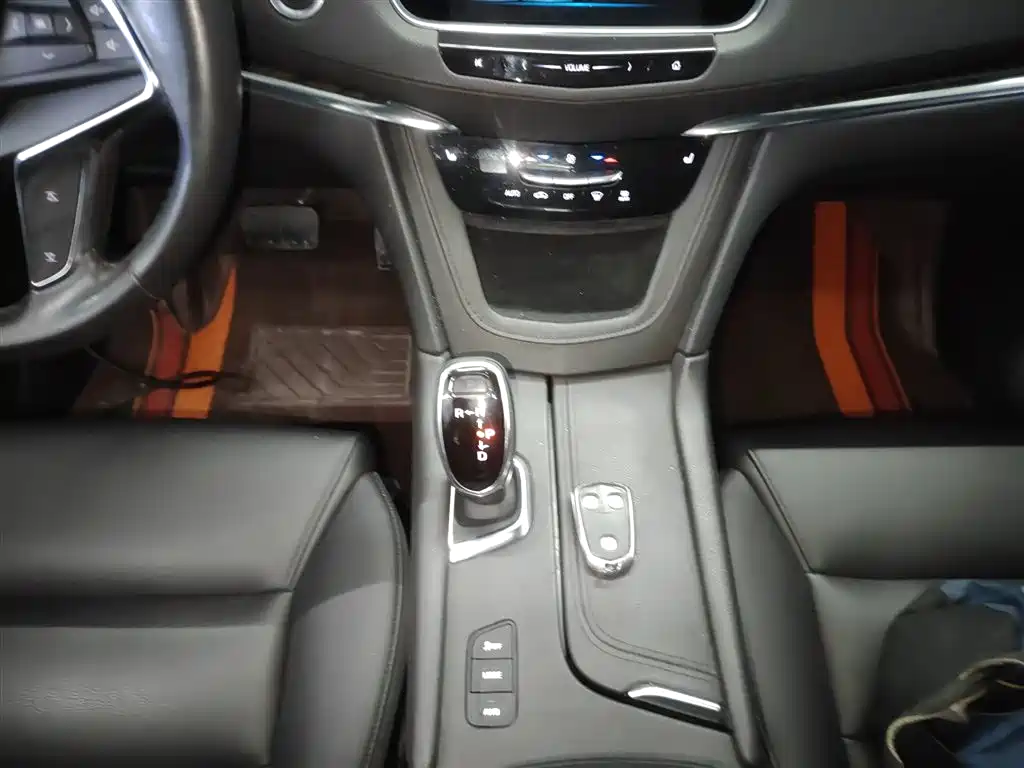 Cadillac XT5 2018 28E AWD Technology Model фото 7