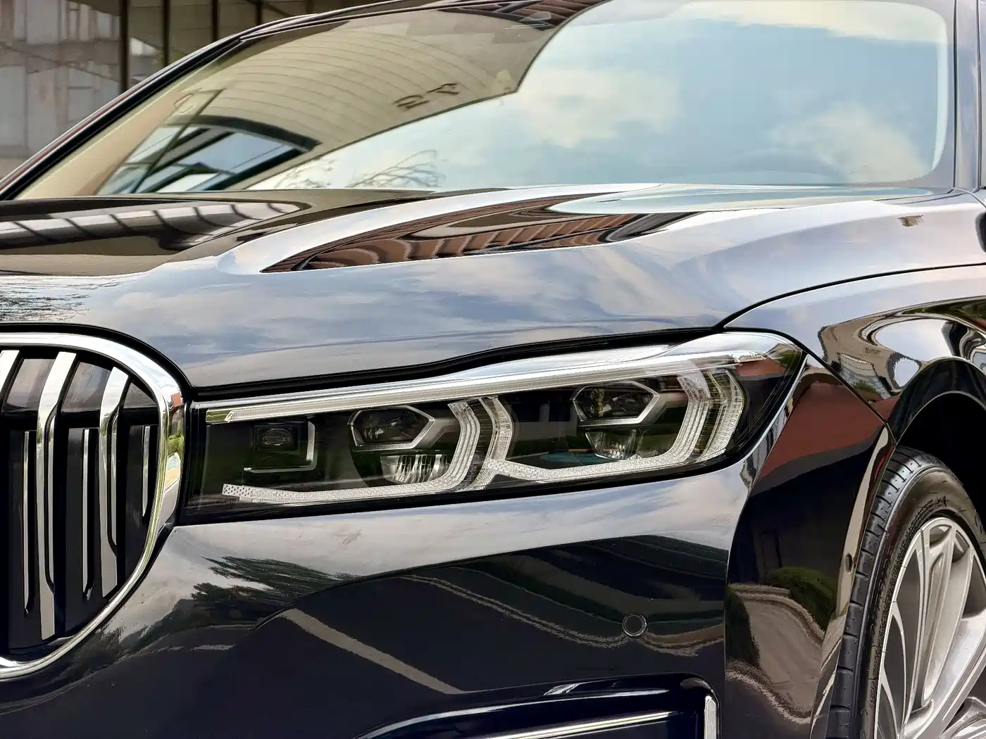 BMW 7 Series 2021 Model 740Li Leading Luxury Package фото 11
