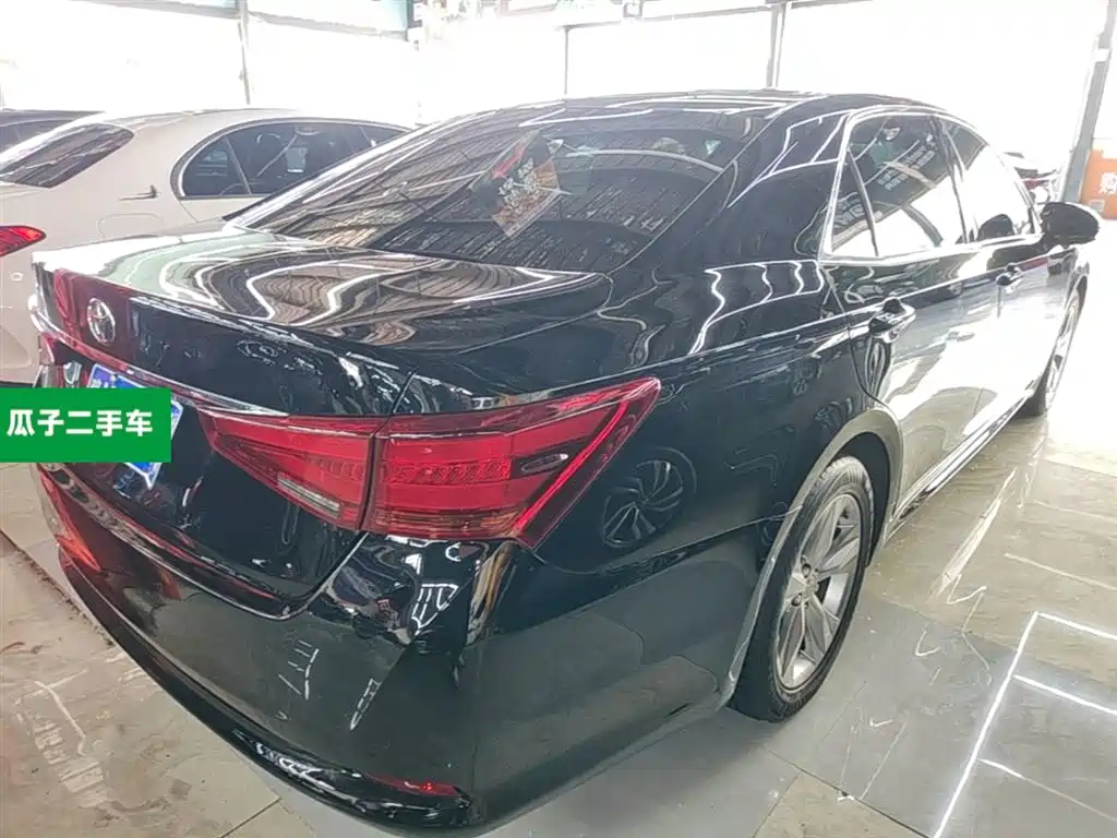 Toyota Crown 2015 2.5L Smart Edition фото 7