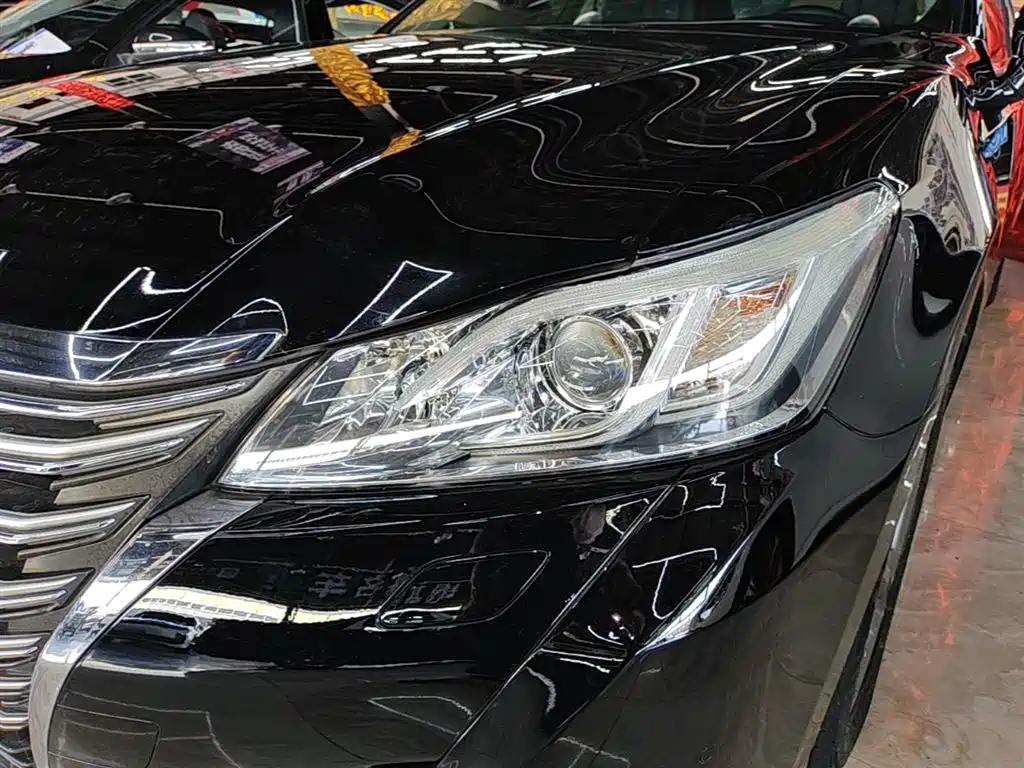 Toyota Crown 2015 2.5L Smart Edition фото 24