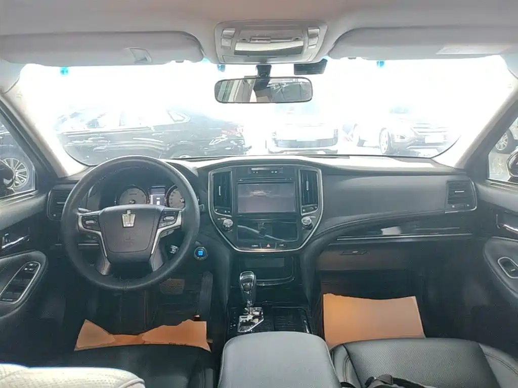 Toyota Crown 2015 2.5L Smart Edition фото 10