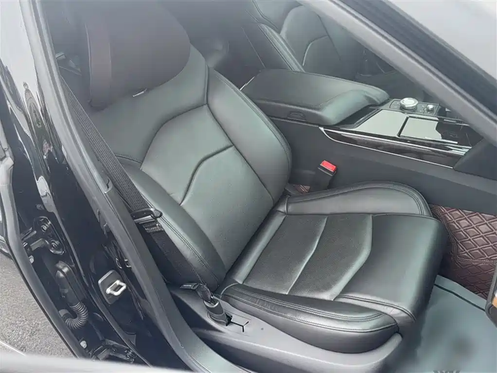 Cadillac CT6 2019 28T Luxury Model фото 3