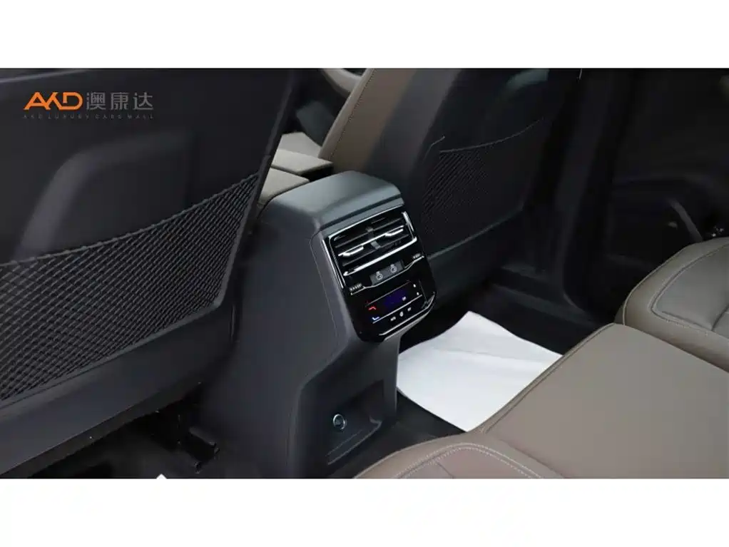 Audi Q6 2023 2023 45 TFSI quattro Uniform Cloud Yulin Package