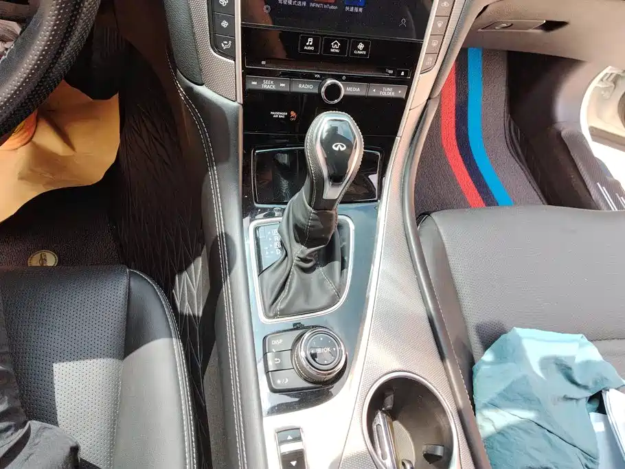 Infiniti Q50L 2023 2022 2.0T Leisure Edition