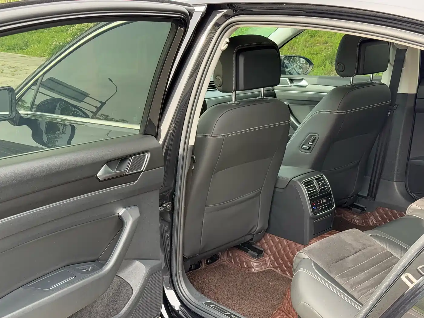 Volkswagen Magotan 2020 380TSI DSG Luxury фото 9