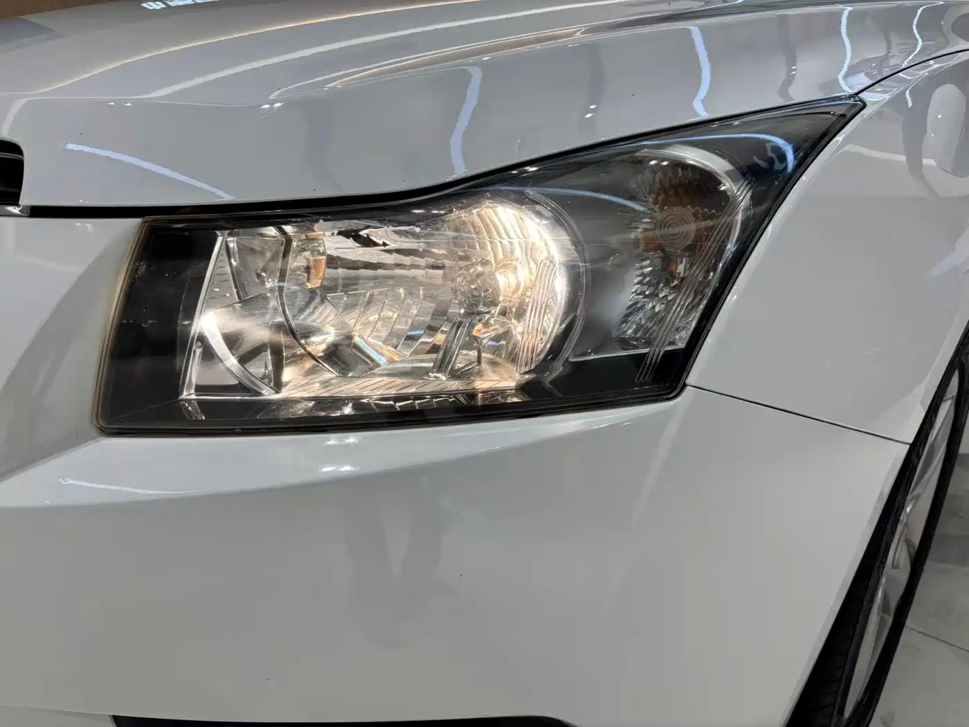 Chevrolet Cruze 2013 Hatchback 1.6L Automatic Luxury фото 15