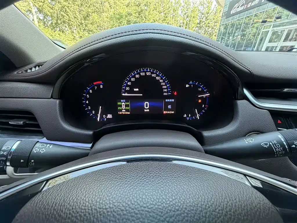Cadillac XTS 2016 28T Technology фото 9
