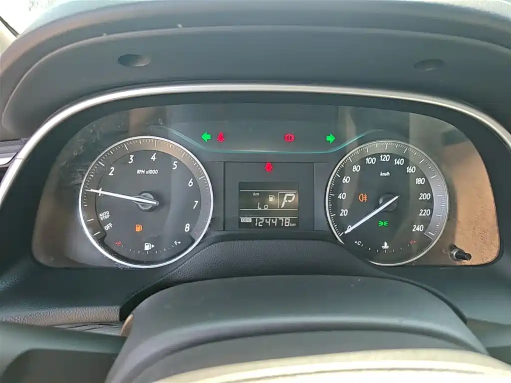 Buick Excelle 2018 15T DCT Progressive (China V) фото 12