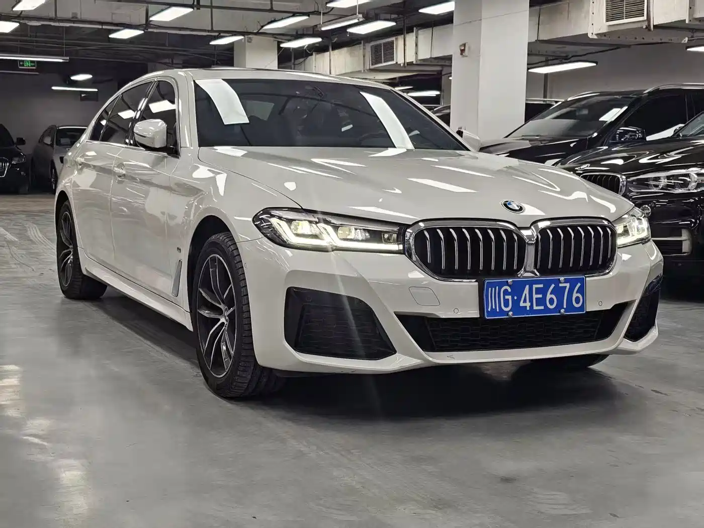 BMW 5-SERIES
