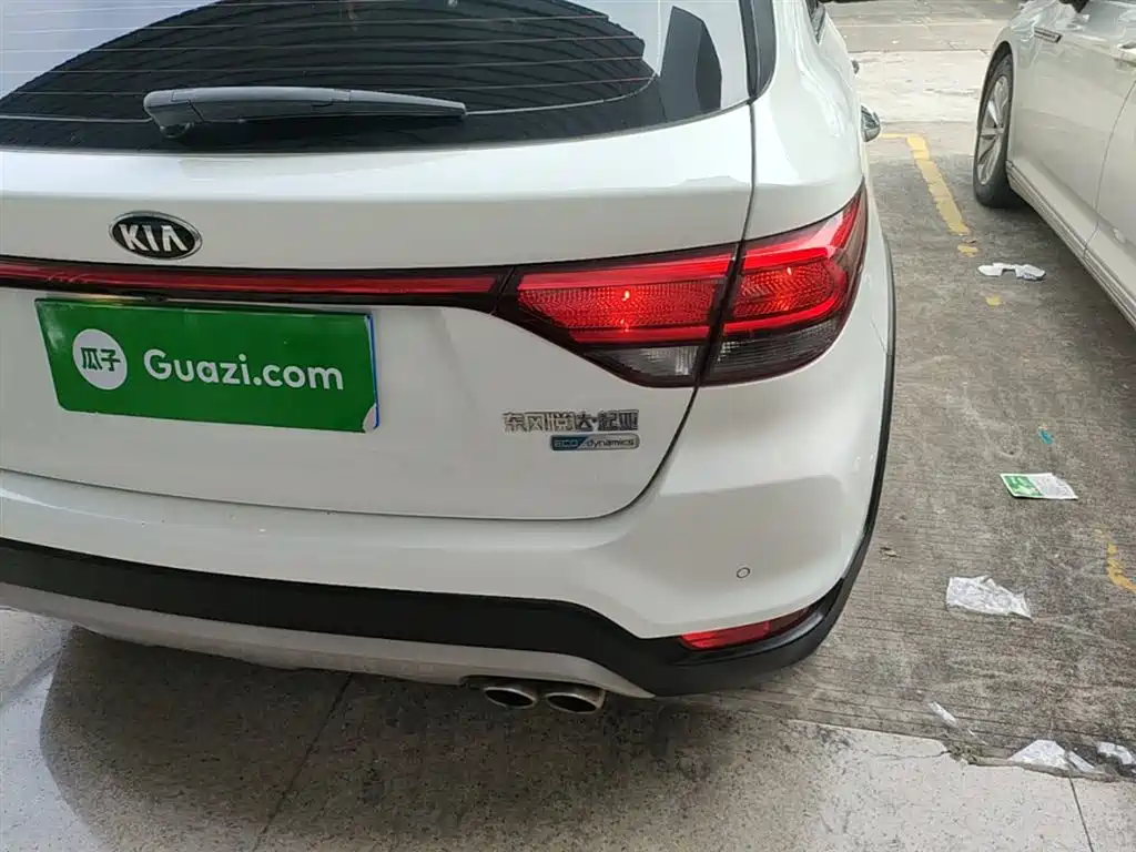 Kia KX CROSS 2018 1.6L Automatic Smart Sunroof Edition фото 8