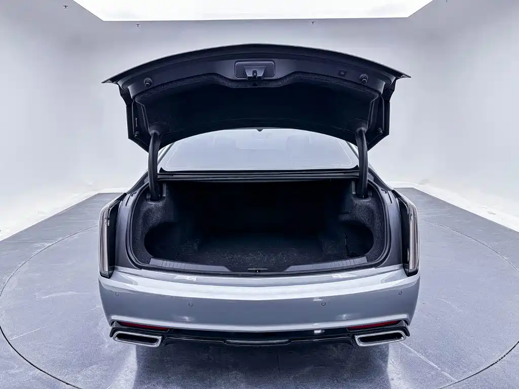 Cadillac CT6 2023 2023 28T Premium Model