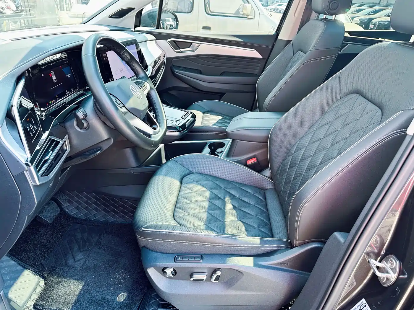  Volkswagen Volkswagen Talagon 2023 Facelift 530TSI 4WD Flagship Victory Pro Edition 6-Seater 7